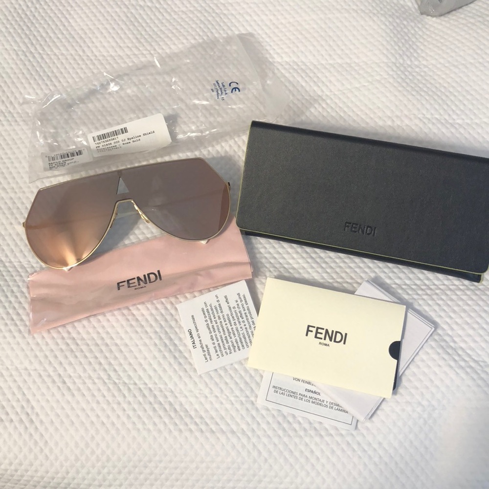 FENDI rose gold mirrored sunglasses NWT authentic